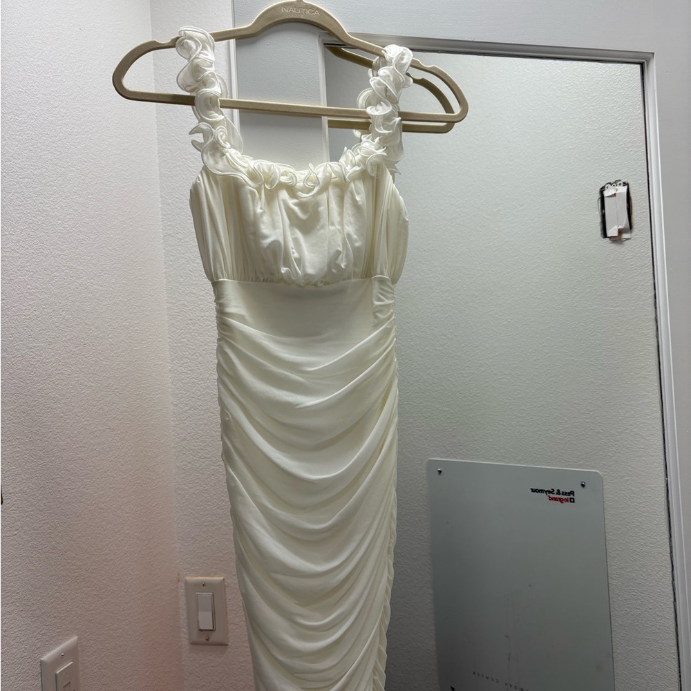 Selfie Leslie Cream Ruched Wedding Dress